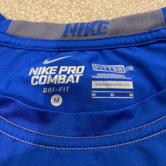 Nike Pro Combat Men’s Medium Fitted Dri-Fit Blue Shirt - Picture 5 of 8